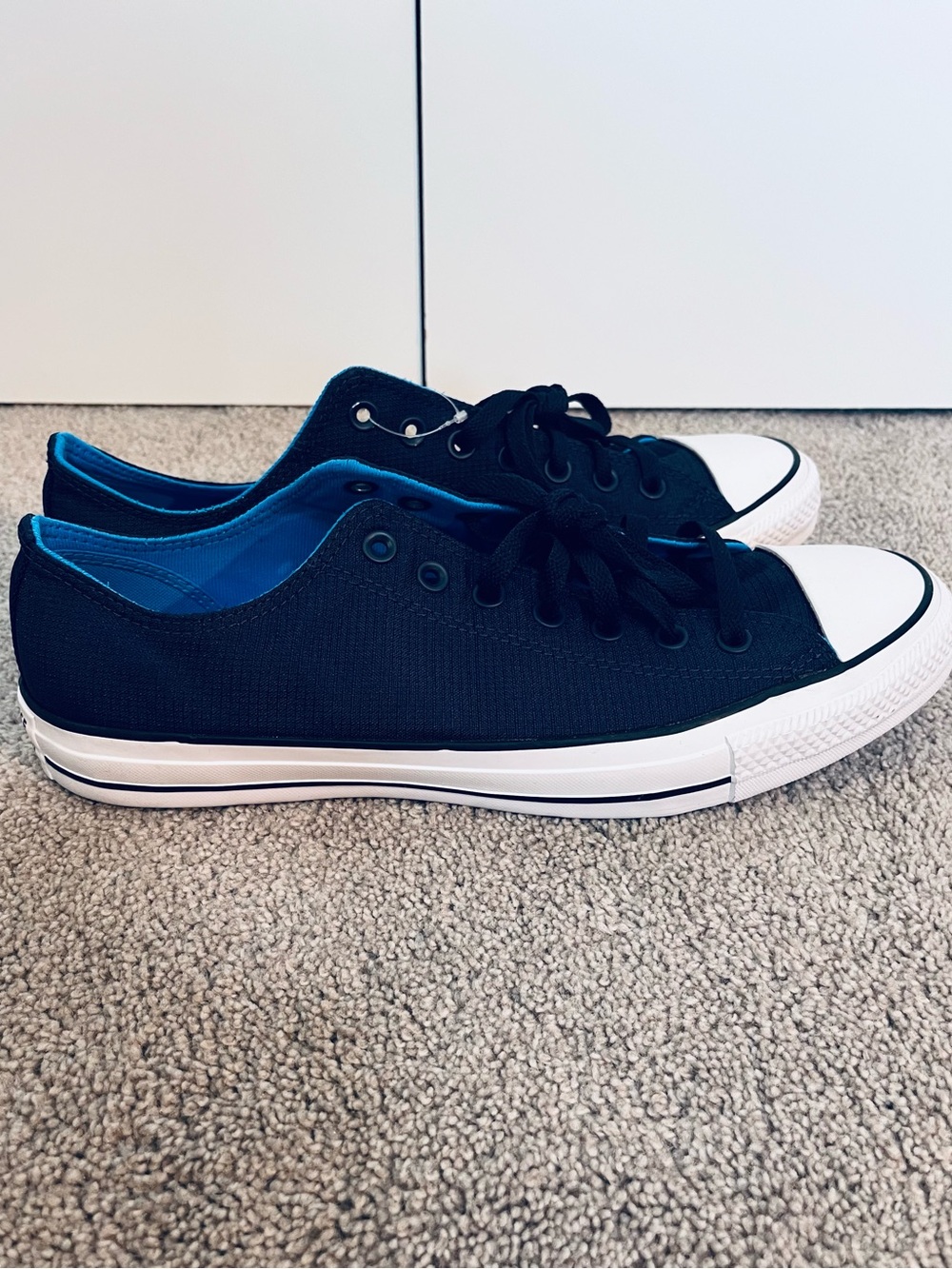 NWOT-Converse All Star Low-Top Sneakers in Navy and Bright Blue - Picture 3 of 7
